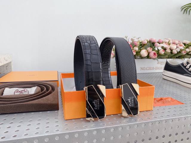 Hermes Hermes Is A World Luxury Brand Founded In Paris, France. The Belt Is Made
