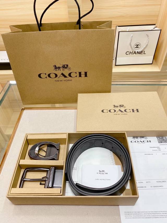 1 Strap With Two Buckles 1 Strap With 1 Buckle Brand: Coach Grade: Double Buckle
