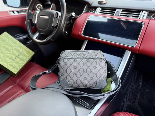 High-End New "Gucci" Shoulder Bag Gucci Messenger Bag Gucci Gg Emblem Logo Brand