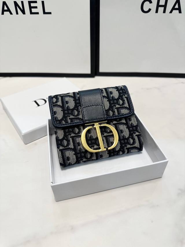 Color Black Size 11*10*2 New Models From Dior Are Now Available! Made Of Top-Gra