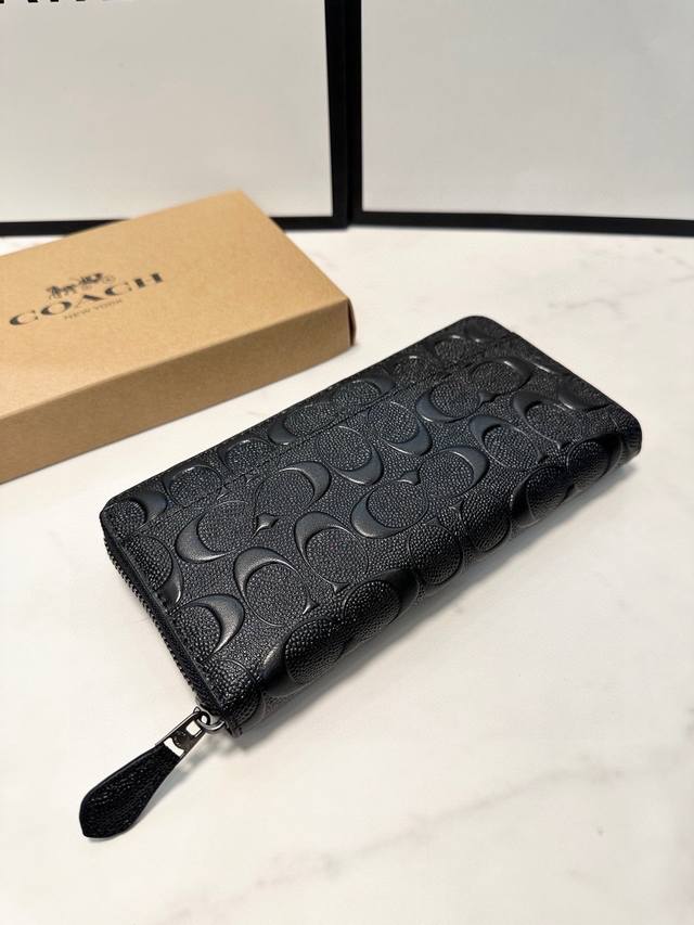 Color Black Size 19X10 Coach Counter Model Original Cowhide Counter New Favorite