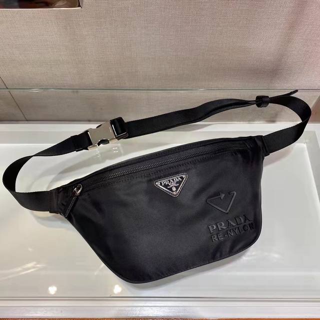 Upgraded Waist Bag Chest Bag 33 Plastic Label This Waist Bag Design Is Not Only