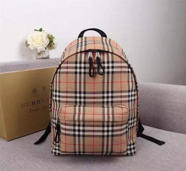 Top-Quality Burberry Backpack, Classic And Popular, No Added Effects, Top-Qualit