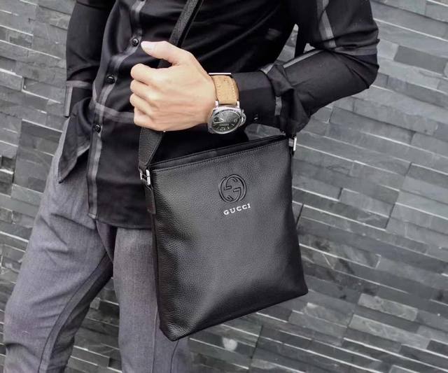Gucci Model: 33246-2. The Latest Gucci Style, Super Practical Style, The Best-Se
