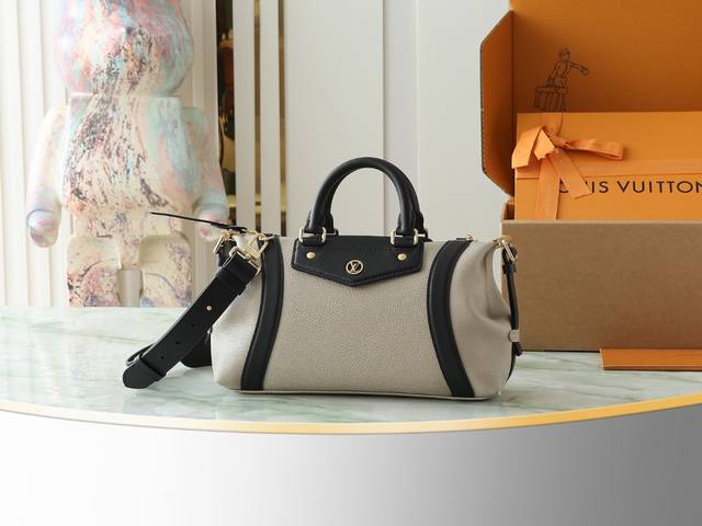 Top Original Home Real Shot M14721 Gray Brown Full Leather Motorcycle Bag Lv Bik