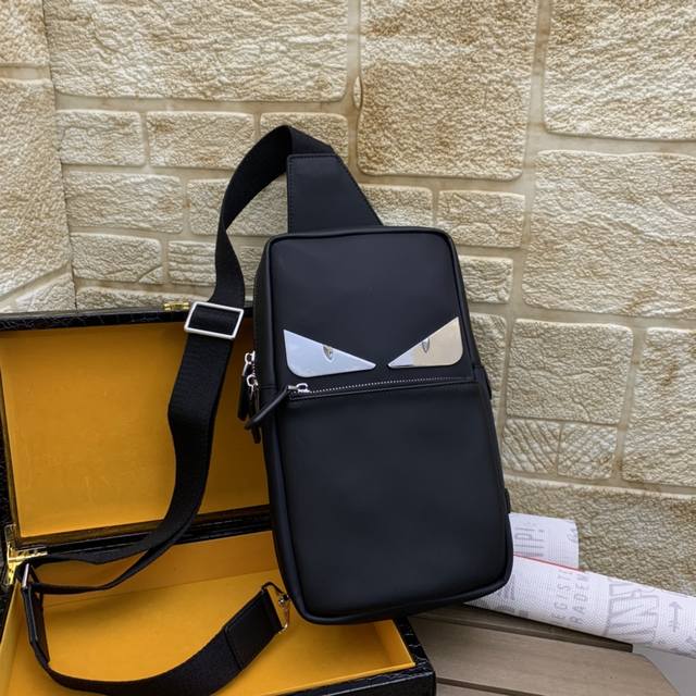 Model: 2335 Fendi Fendi Monsters Rectangular Backpack Crossbody Chest Bag For Me