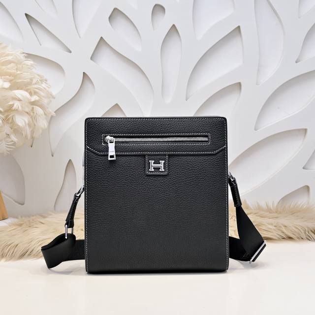 Hermes-Herm S Latest Men's Messenger Bag Shoulder Bag Made Of Top Calfskin Noble