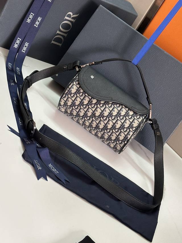 Top Original With Blue Box Di.Or Mini Roller Messenger Bag Number: Cd:93368 This