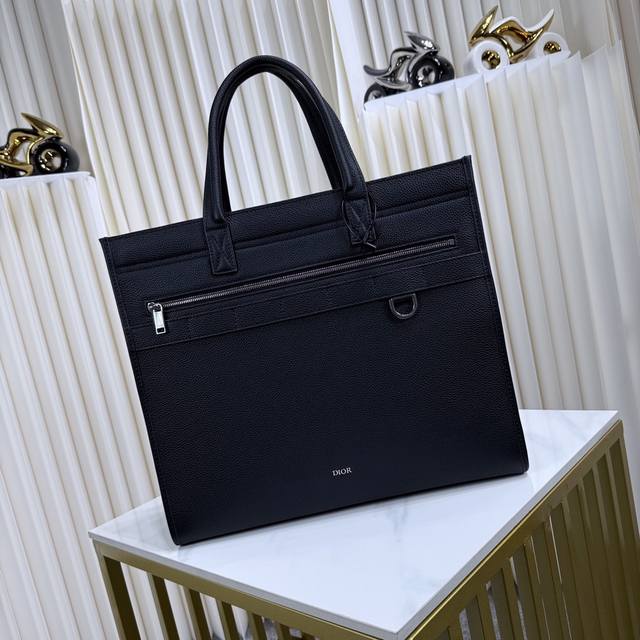 The Highest Version On The Market, Welcome To Compare This Safari Handbag Is A N