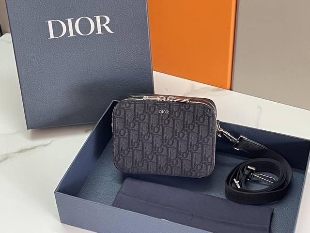 Top Original Quality Dior Men's Oblique Pattern Clutch Crossbody Bag With Box Mo