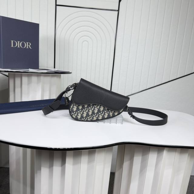 Highest Version In The Market, Original Quality, Genuine Version Mini Saddle Bag