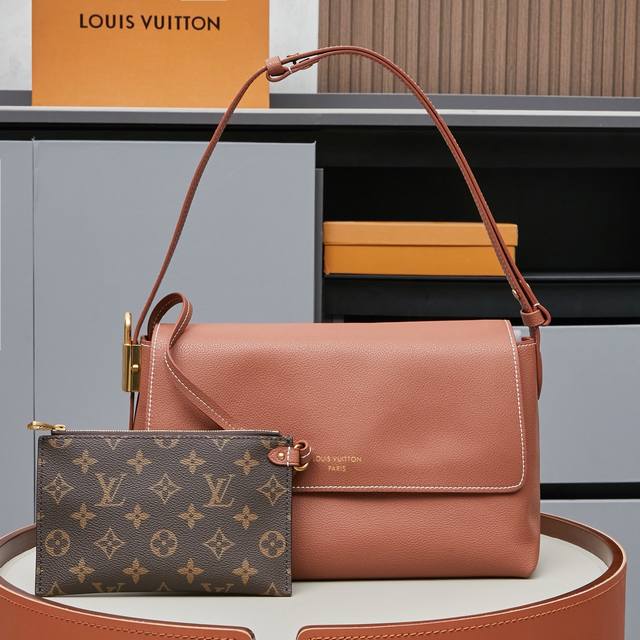M13148 Black M13151 Brown Introducing The Low Key Messenger Bag, The First Flap