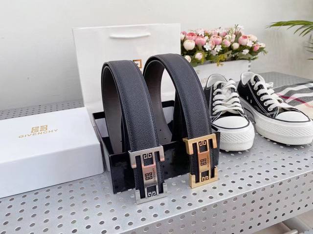 Givenchy Imported Double-Sided Top-Grain Cowhide Belt, Double-Sided, Can Be Matc