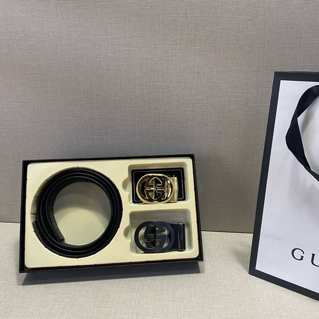 Gucci.Gucci Gucci Was Founded In Florence In 1921 And Is One Of The World's Lead