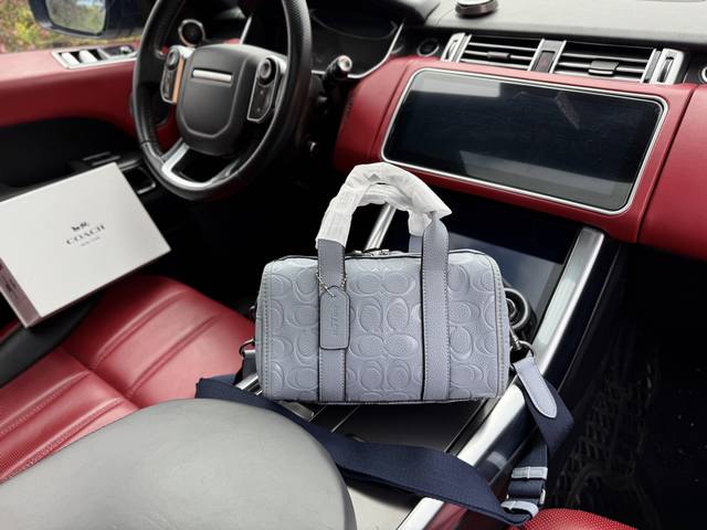 High-End New "Coach" Shoulder Bag Coach Camera Bag Shoulder Messenger Bag Coach