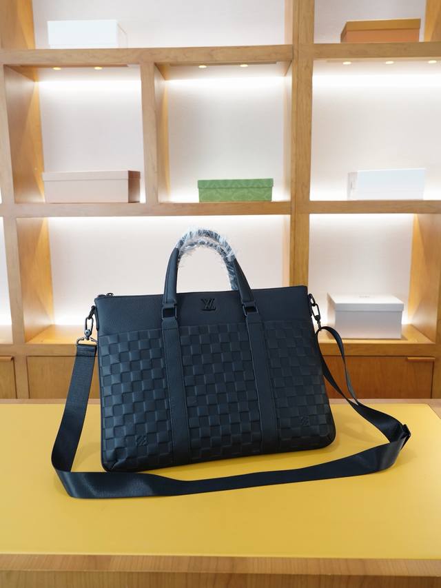 Lv Louis Vuitton Official Website Synchronized High Version Hand-Held Crossbody