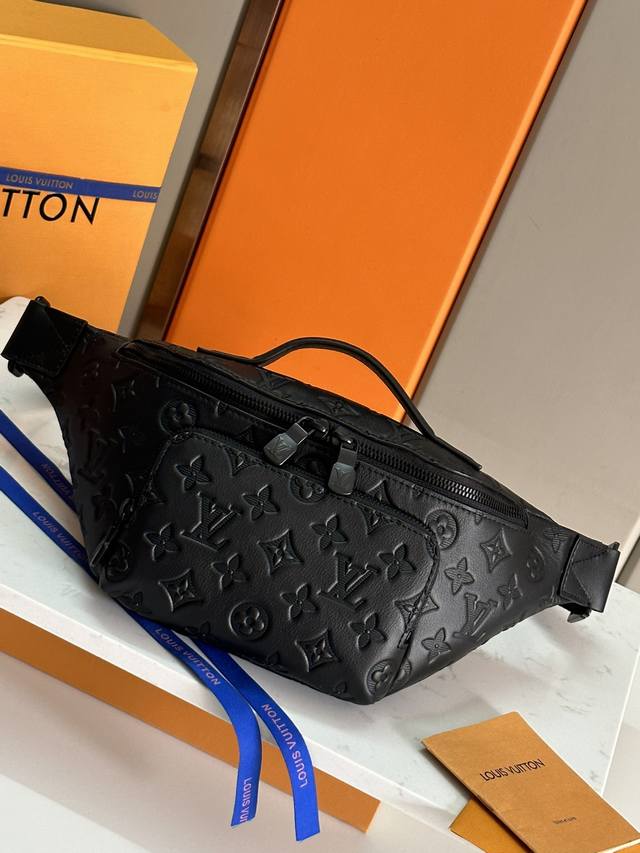 Top Original, All Steel Hardware Model: M47058 Black Chest Bag Rush Waist Bag Ma