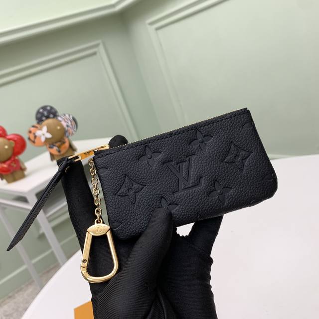 Factory P Price Top Original M80879 Black This Key Bag Is Monogram Empreinte Lea