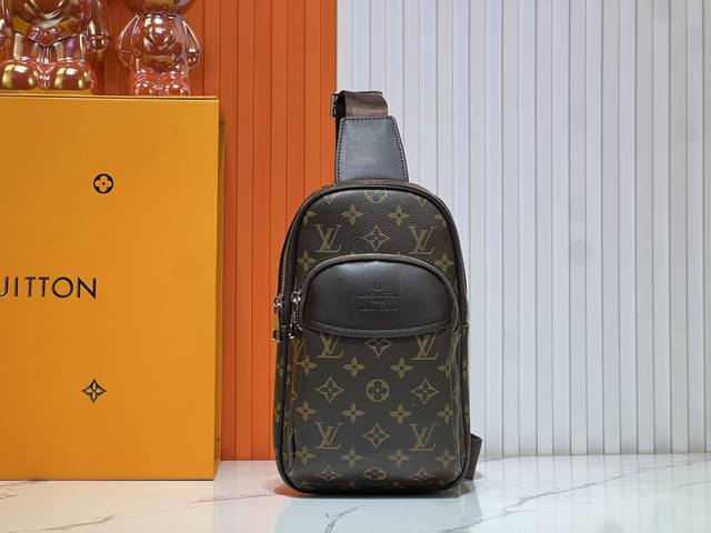 Model: M021-1 M46344 M46327 M41719 Top Craftsmanship + Original Hardware Delicat