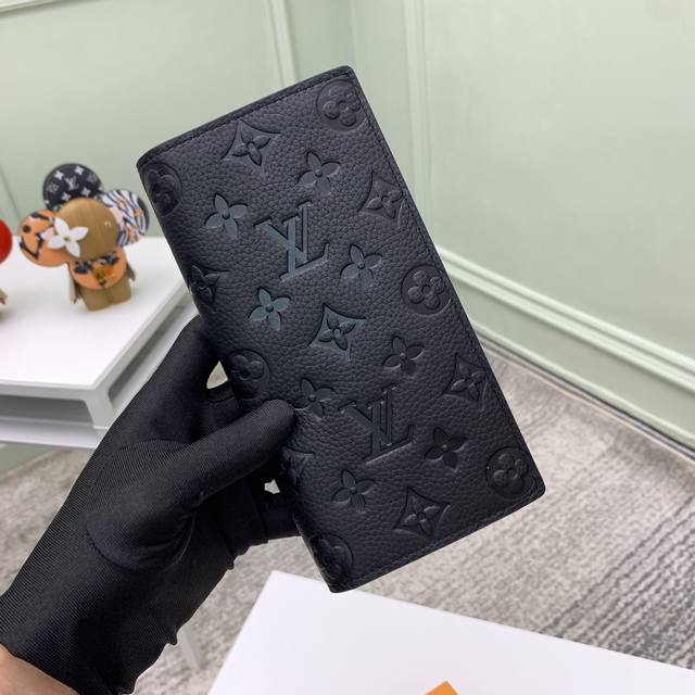 Factory P Price Top Original M69038 Suit Clip Brazza Wallet Is Made Of Soft Taur