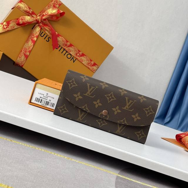 Overseas Original M60696 Brown Bean Wallet Exclusive Real Shot! The Emilie Walle