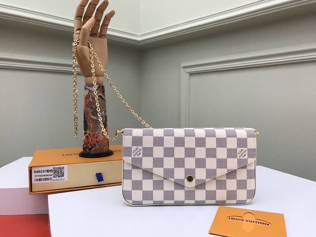 Factory P Price Top Original N63106 White Check Pochette Felicie Handbag This El