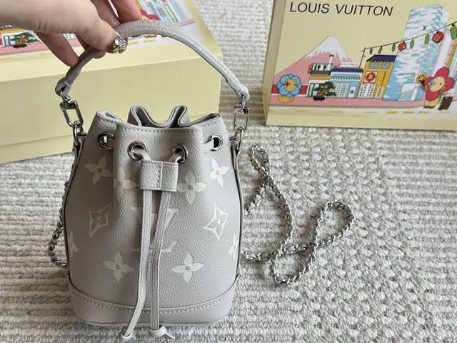 With Box Upgraded Version Size: 13*16Cm Lv New Nano Purple Small Bucket The Uppe