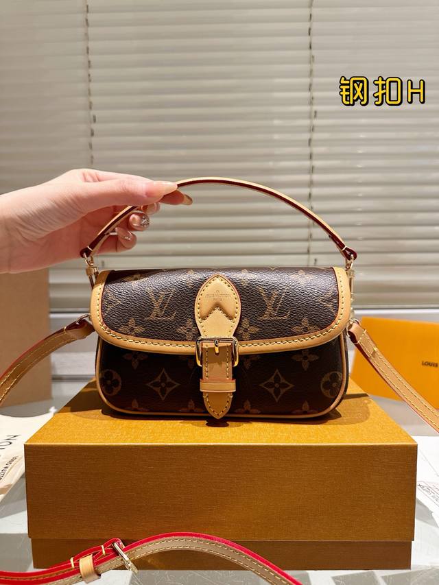 Original Steel Buckle Mini Lv Nano Diane Leather Underarm Baguette Bag Full Stee
