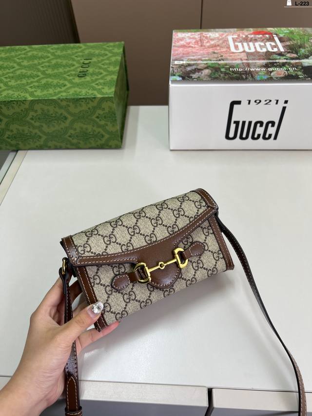 Gucci Cool 1955 Shoulder Phone Bag All-Match Style Cool And Beautiful To The Poi