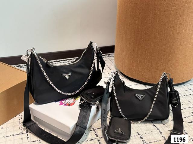 Box Size 25.14.22.12 Prada Hobo 3 In 1! Export To Korea! Super Good Quality!! A