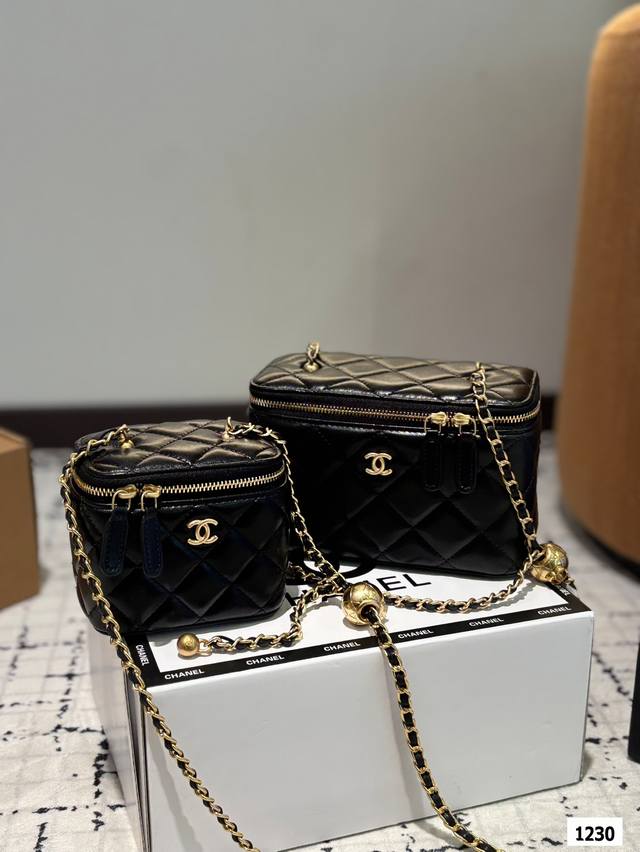 Chanel Chanel 22S Golden Ball Box Cosmetic Bag Size Lambskin Feels Delicate And