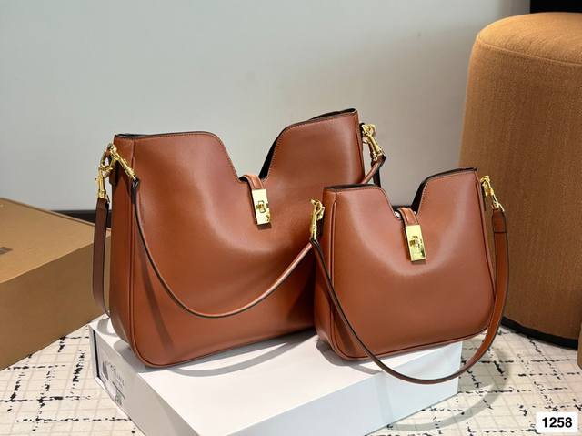 Folding Box Size: 34.26Cm 23.22Cm Celine Ive's New Tote Bag, Continues The Arc D