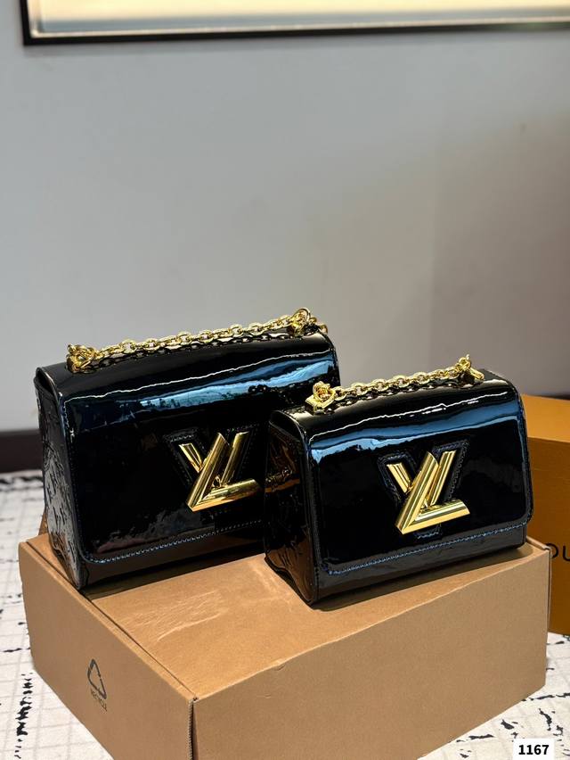 Same Price Folding Box Original Hardware With Logo Lvtwist New Bag Retro And Ele
