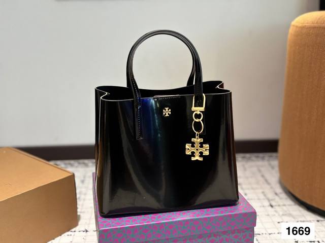 With Box Tory Burch Blake Patent Leather Tote Bagtb With Pendant Comfortable And