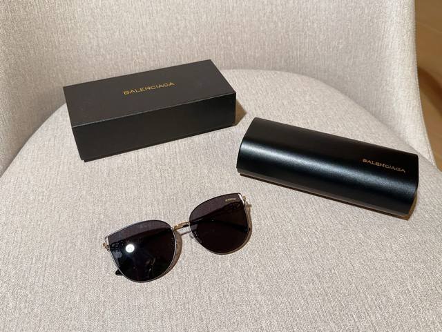 Full Gift Box Burberry Sunglasses Series Sunglasses New High-Definition Polarize