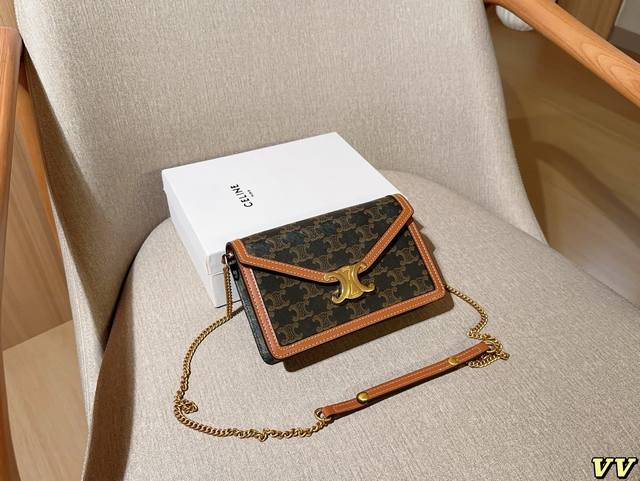 Small Celine Classic Arc De Triomphe Flap Tofu Bag Chain Bag Size 19 12 4 Gift B