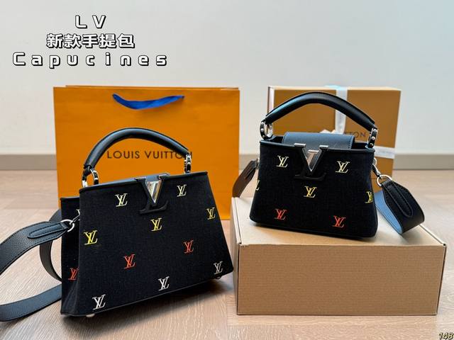 Lv New Handbag Capucines