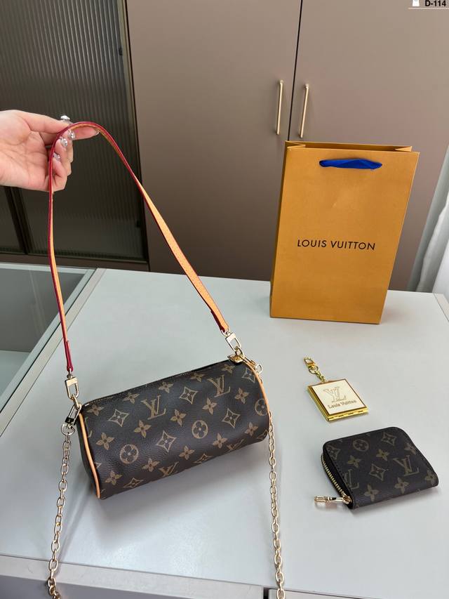 Card Holder Small Mirror Lv Louis Vuitton Old Flower Pen Holder Bag Is Small And