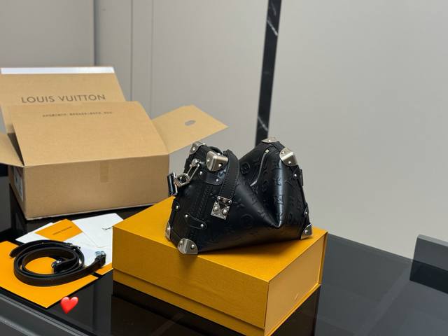 With Box Size: 23*16Cm Super Time And Space Hit Lv King Bomb New Bag Gu Ailing C