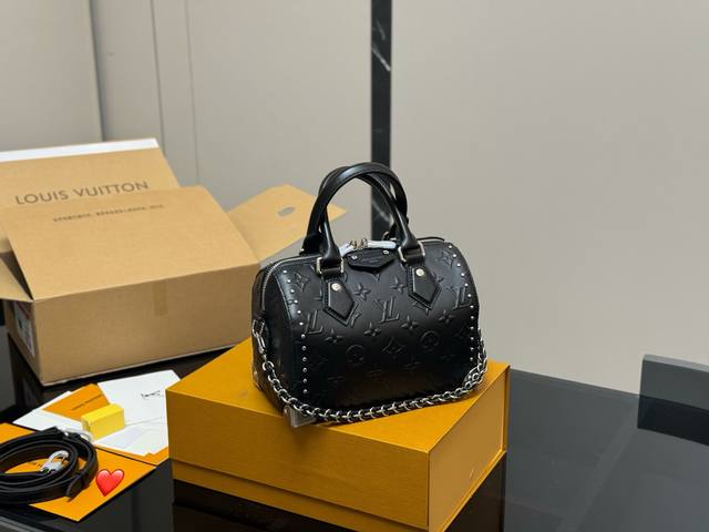 With Folding Box Airplane Box Lv Rivet Pillow Bag Simple And Versatile With High