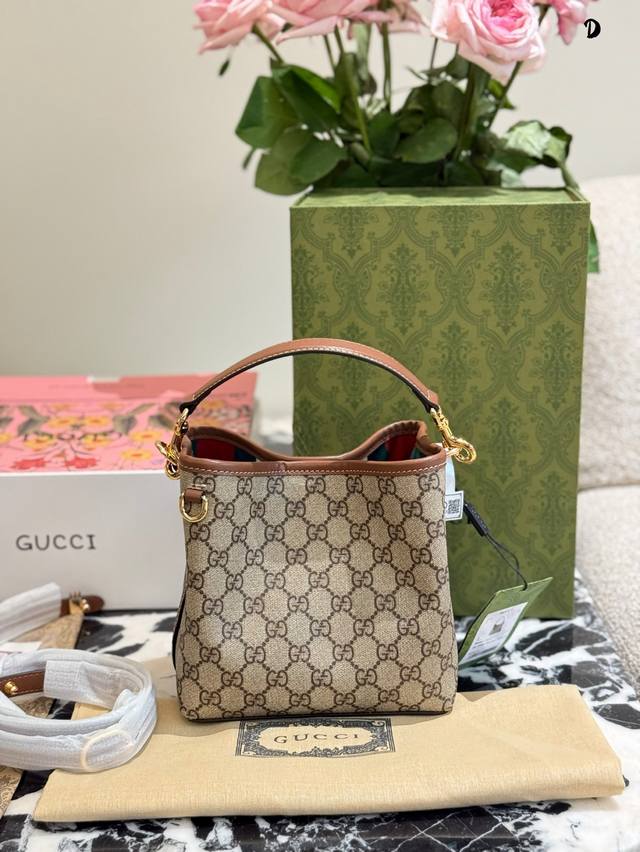 With Full Packaging] This Shopping Bag Combines The Brand's Recognizable Element
