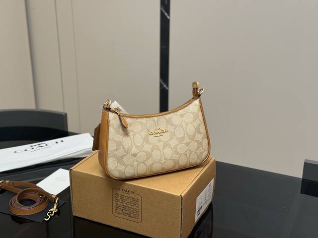 Aircraft Box Upgraded Version Size: 24*13*7Cm Coach Teri Underarm Bag, Xiangbule