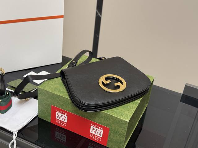 Folding Box Airplane Box Gucci Blonedie Shoulder Bag Burning! This Color Combina
