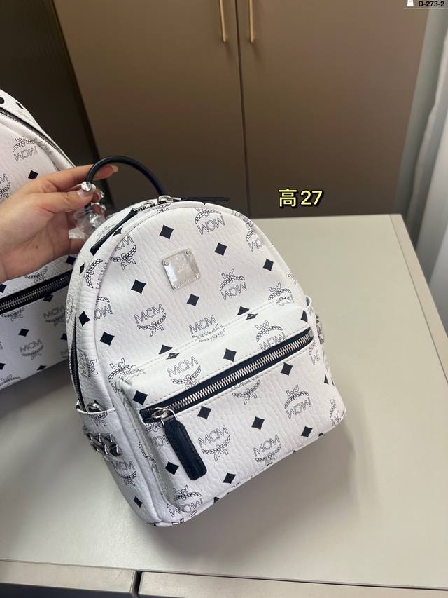 27Cm High Mcm Backpack Brandenburg A Must-Have For Men And Women D-273-2 Size 21