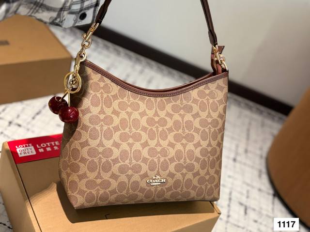With Pendant And Airplane Box Coach Tote Bag, Not Only Good-Looking, But Also Go