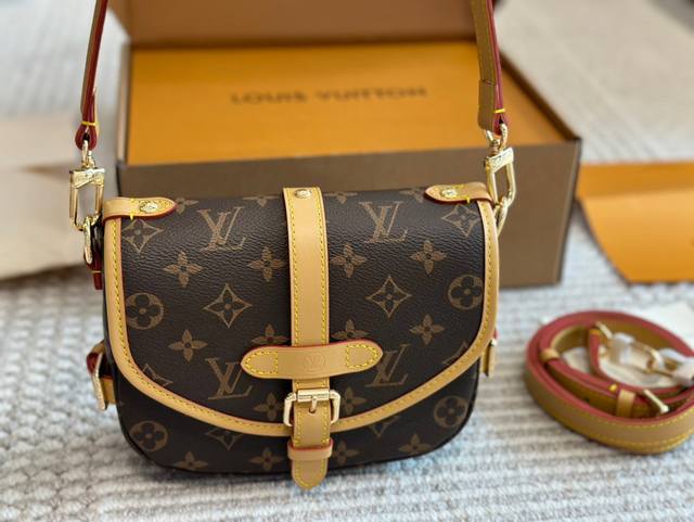 Yellow Leather With Box Size: 20*16Cm L's New Small Saddle Bag Gemini Samur Mess
