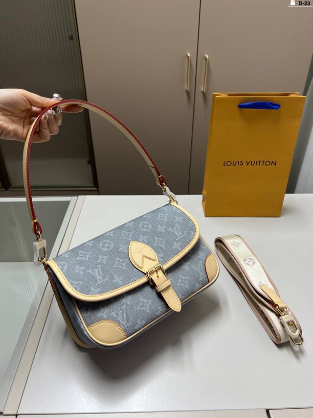 Lv Onthego Denim Baguette Bag Retro And Elegant, Full Of High-End Feeling Modera