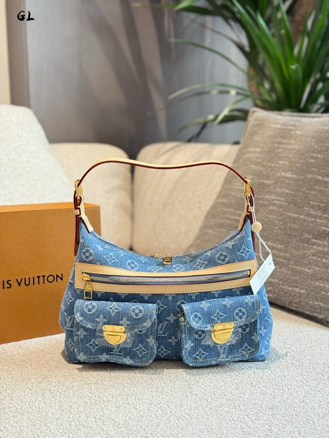 Lv Underarm Bag Blue Vintage Limited Edition. Denim Elements Are Timeless, And T