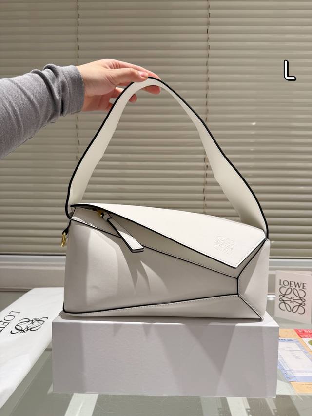 Folding Box Size 29.12 Loewe Geometric Puzzle Hobo Underarm Bag The Bag Shape Is