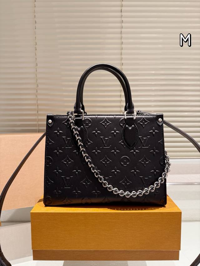 With Box Size: 25*19Cm Super Good Quality Come To Know The Goods The Whole Bag I